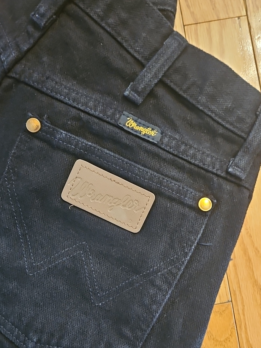 Vintage 80's Wrangler Cowboy Jeans with Gold Rivet Details